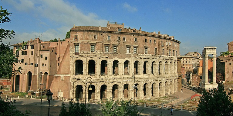 Mimarisiyle Görenleri Büyüleyen Antik Roma Yapıları