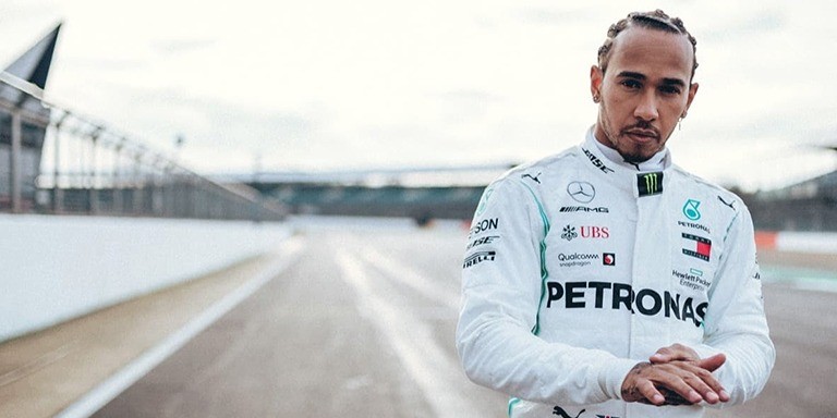 Hız Tutkunlarının Heyecanla Takip Ettiği Formula 1 Pilotları