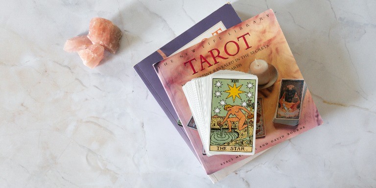 Ortaçağdan Bugüne Süregelen Tarot Falı Hakkında Bilinmeyenler