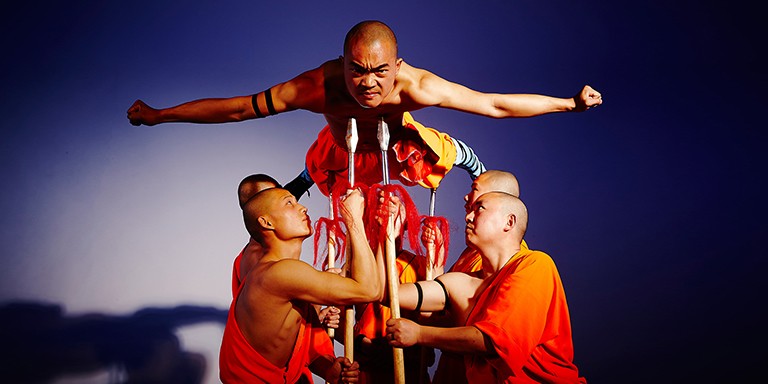 Akıllara Durgunluk Veren Shaolin Tapınağı Keşişlerinin Yetenekleri