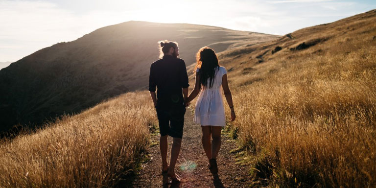 Partnerinizle Artık Evlenme Vaktinin Geldiğini Gösteren 10 İşaret