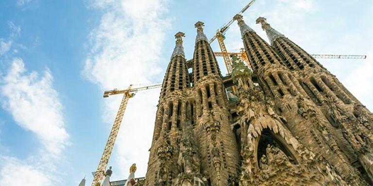 Bitmeyen Kilise La Sagrada Familia Hakkında Bilinmeyenler