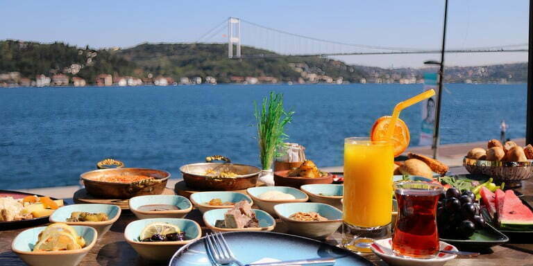 İstanbul Boğazı’nda En Güzel Manzaraya Sahip Restoranlar