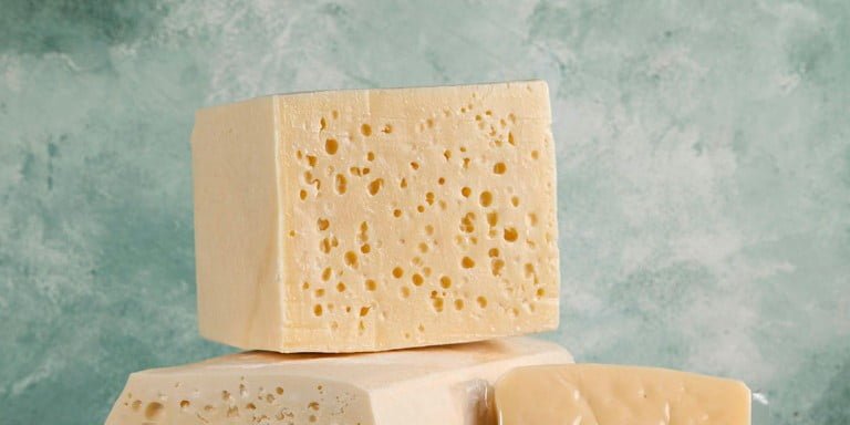 Dünyanın Dört Bir Yanından En Lezzetli Peynir Çeşitleri