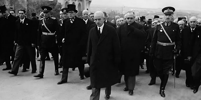 Milli Şef İsmet İnönü Hakkında Bilinmesi Gerekenler