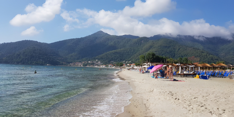 Kumsallarıyla Ünlü Kıbrıs'ın En Gözde Plajları