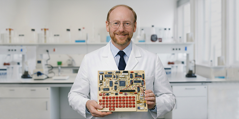 Kişisel Ev Bilgisayarlarının Mucidi: Clive Sinclair