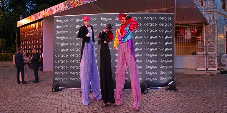 Simge Haline Gelen Geleneksel Eğlence Türleri